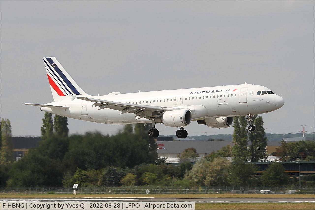 F-HBNG, 2011 Airbus A320-214 C/N 4747, Airbus A320-214, On final rwy 06, Paris Orly airport (LFPO-ORY)
