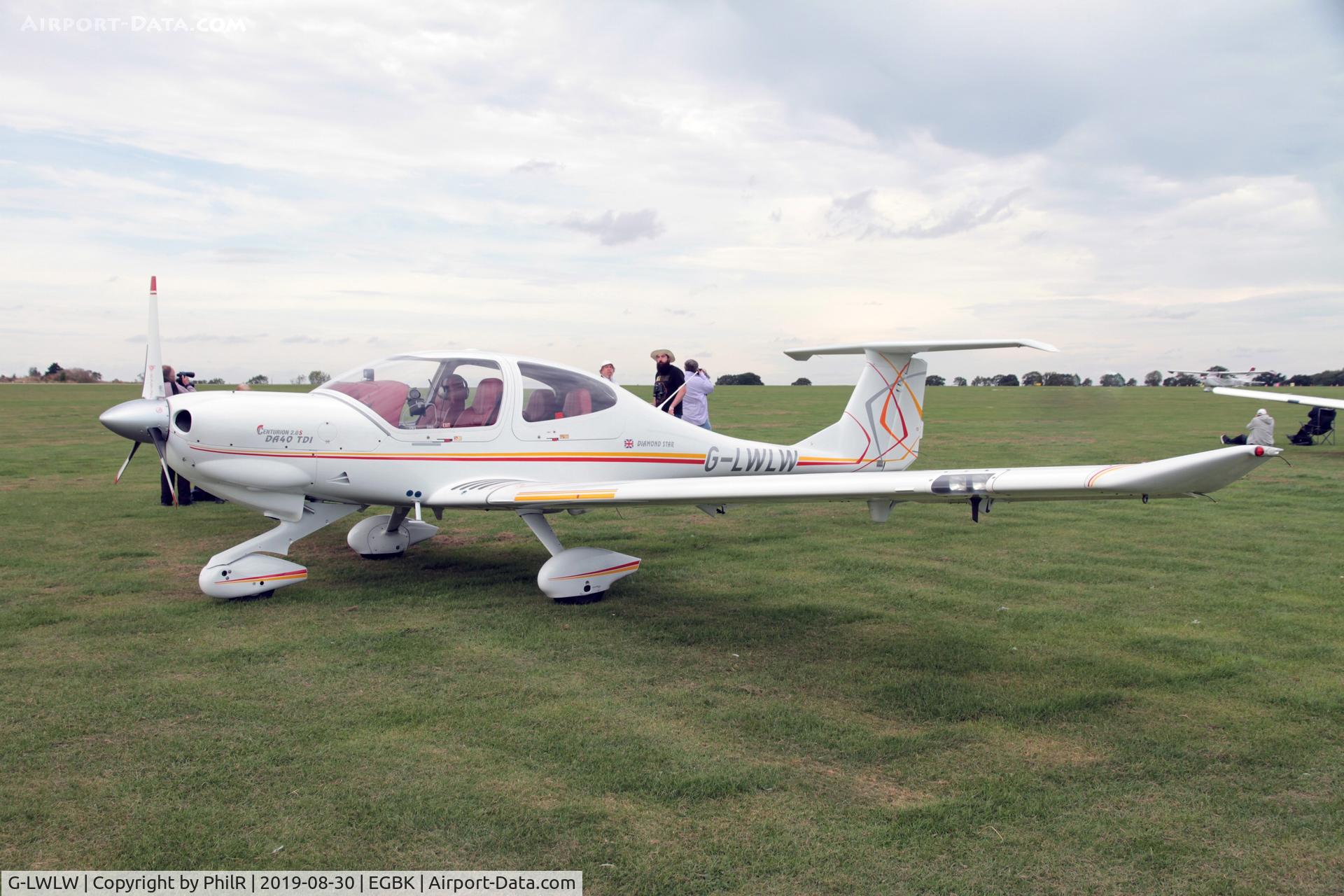 G-LWLW, 2003 Diamond DA-40D Diamond Star C/N D4.052, G-LWLW 2003 Diamond Aircraft DA 40 D Diamond Star LAA Rally Sywell