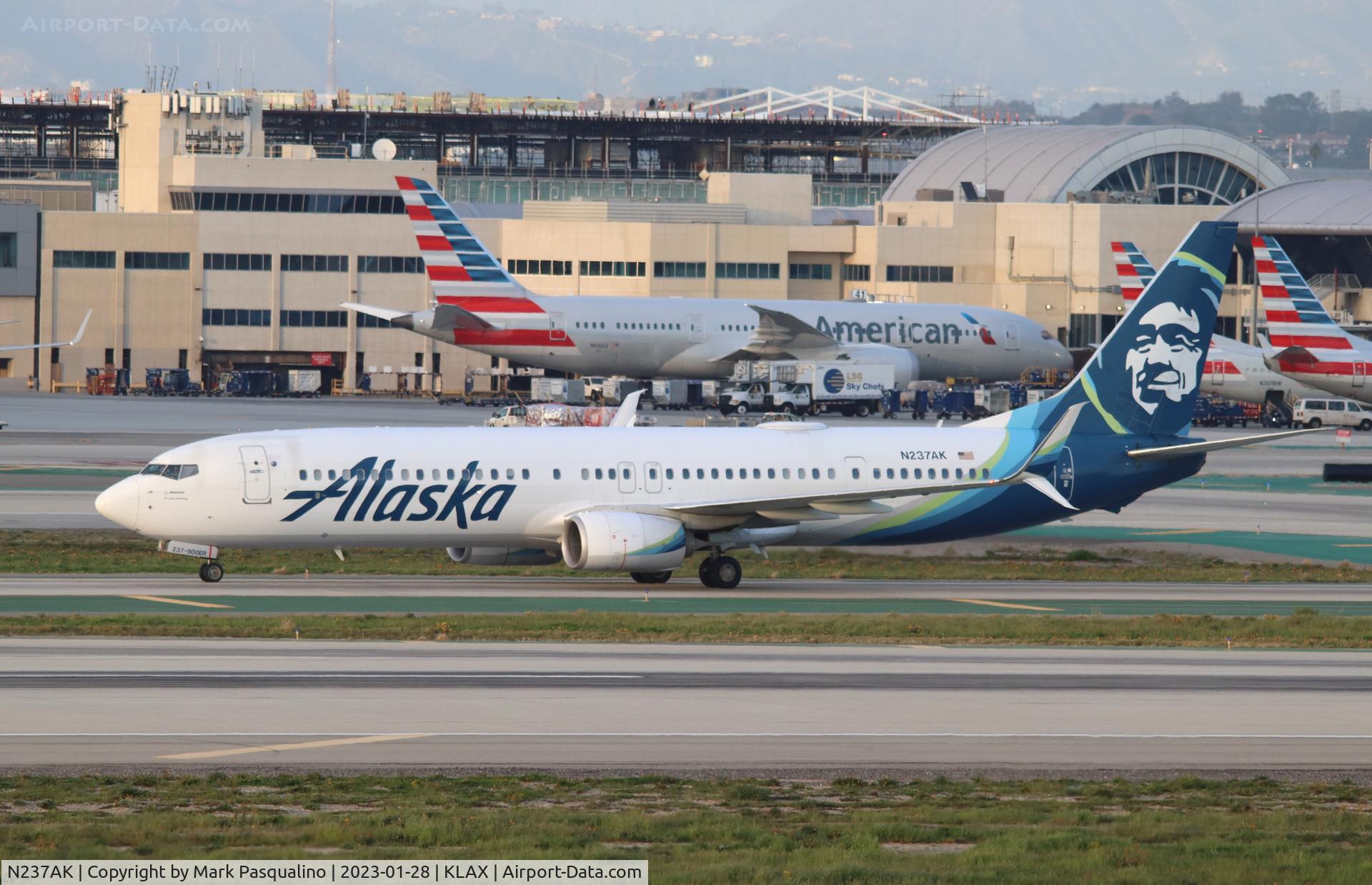 N237AK, 2016 Boeing 737-990/ER C/N 36357, Boeing 737-990/ER