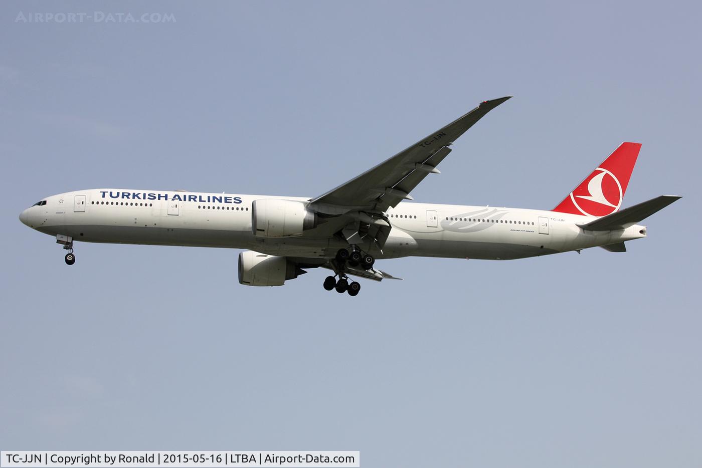 TC-JJN, 2011 Boeing 777-3F2/ER C/N 40795, at ist