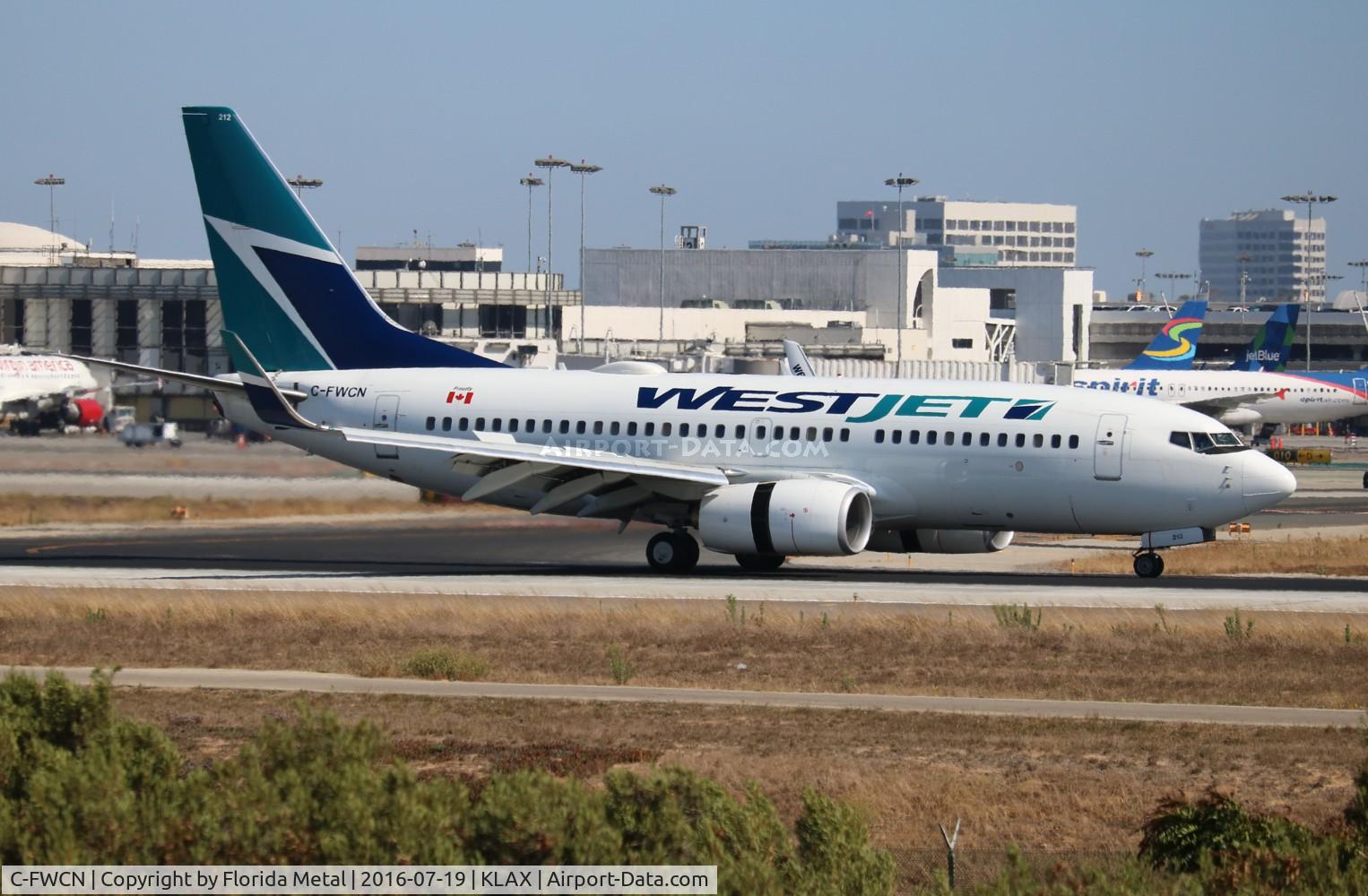 C-FWCN, 2003 Boeing 737-7CT C/N 33698, WestJet 737-700 zx