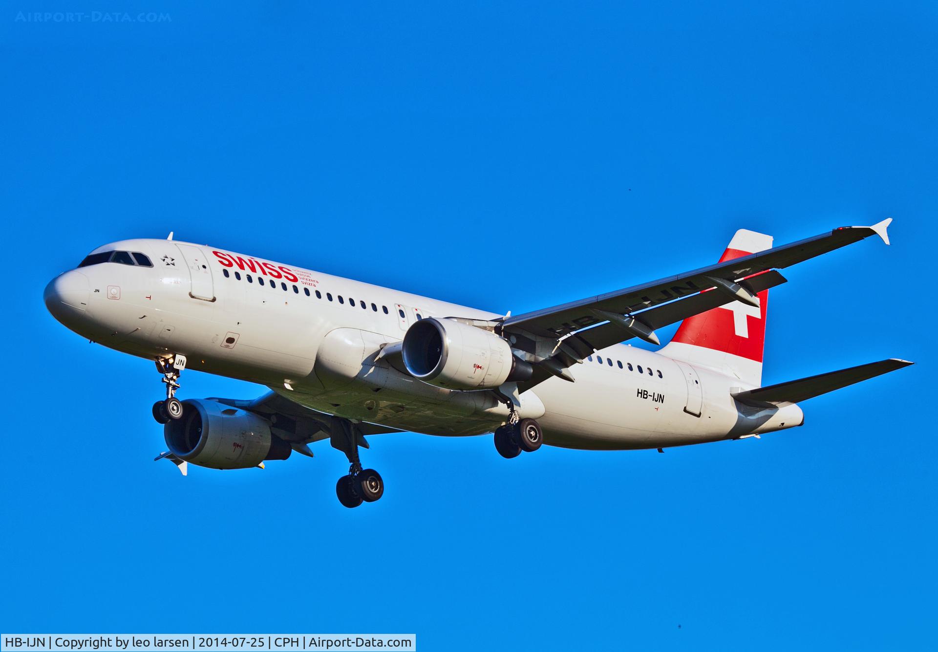 HB-IJN, 1996 Airbus A320-214 C/N 643, Copenhagen 25.7.2014