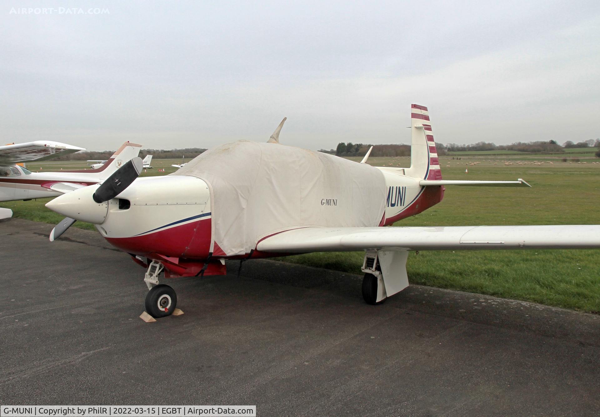 G-MUNI, 1989 Mooney M20J 201 C/N 24-3118, G-MUNI 1989 Mooney M20J Turweston