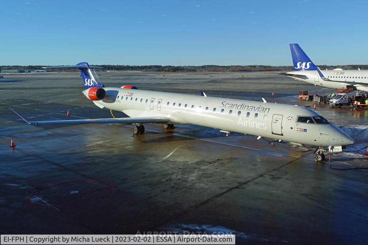 EI-FPH, 2016 Bombardier CRJ-900LR (CL-600-2D24) C/N 15409, At Arlanda