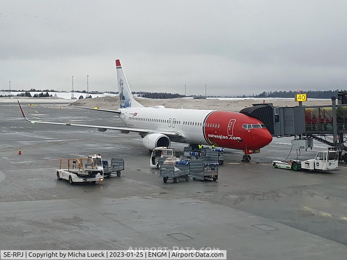 SE-RPJ, 2016 Boeing 737-8JP C/N 41153, At Gardermoen