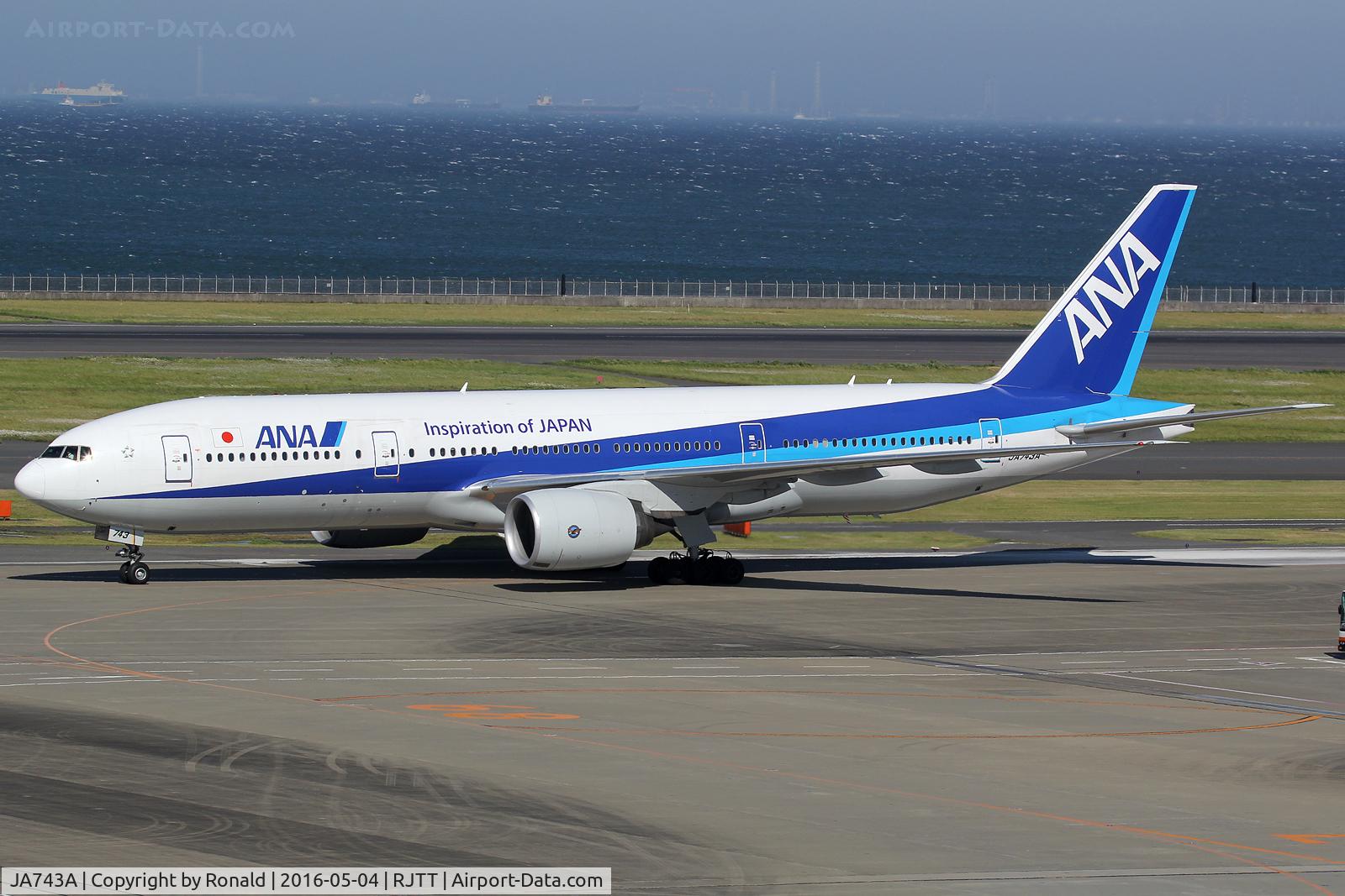 JA743A, 2013 Boeing 777-281/ER C/N 40902, at hnd