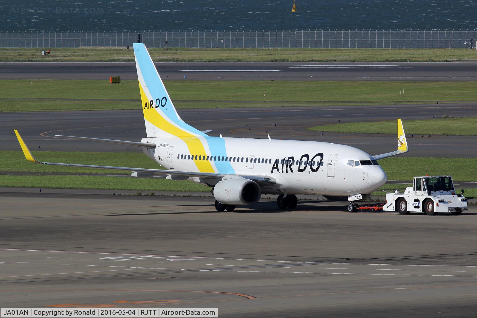 JA01AN, 1999 Boeing 737-76N C/N 28609, at hnd