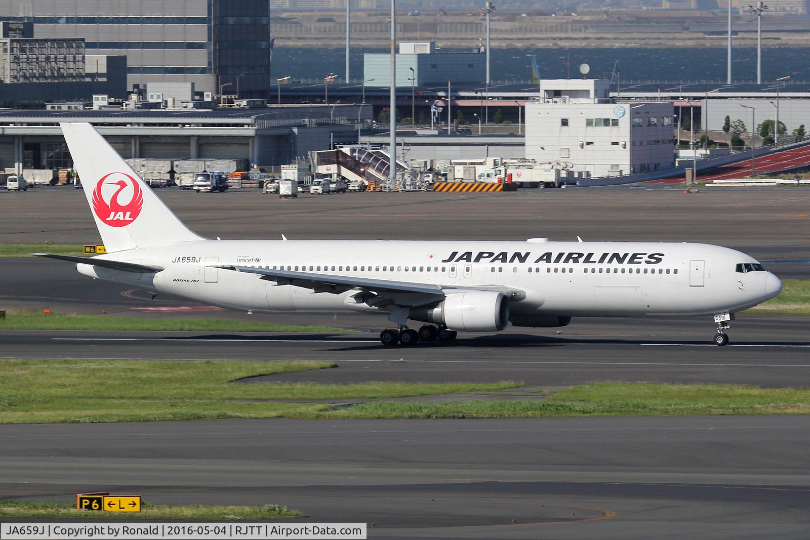 JA659J, 2011 Boeing 767-346/ER C/N 40371, at hnd