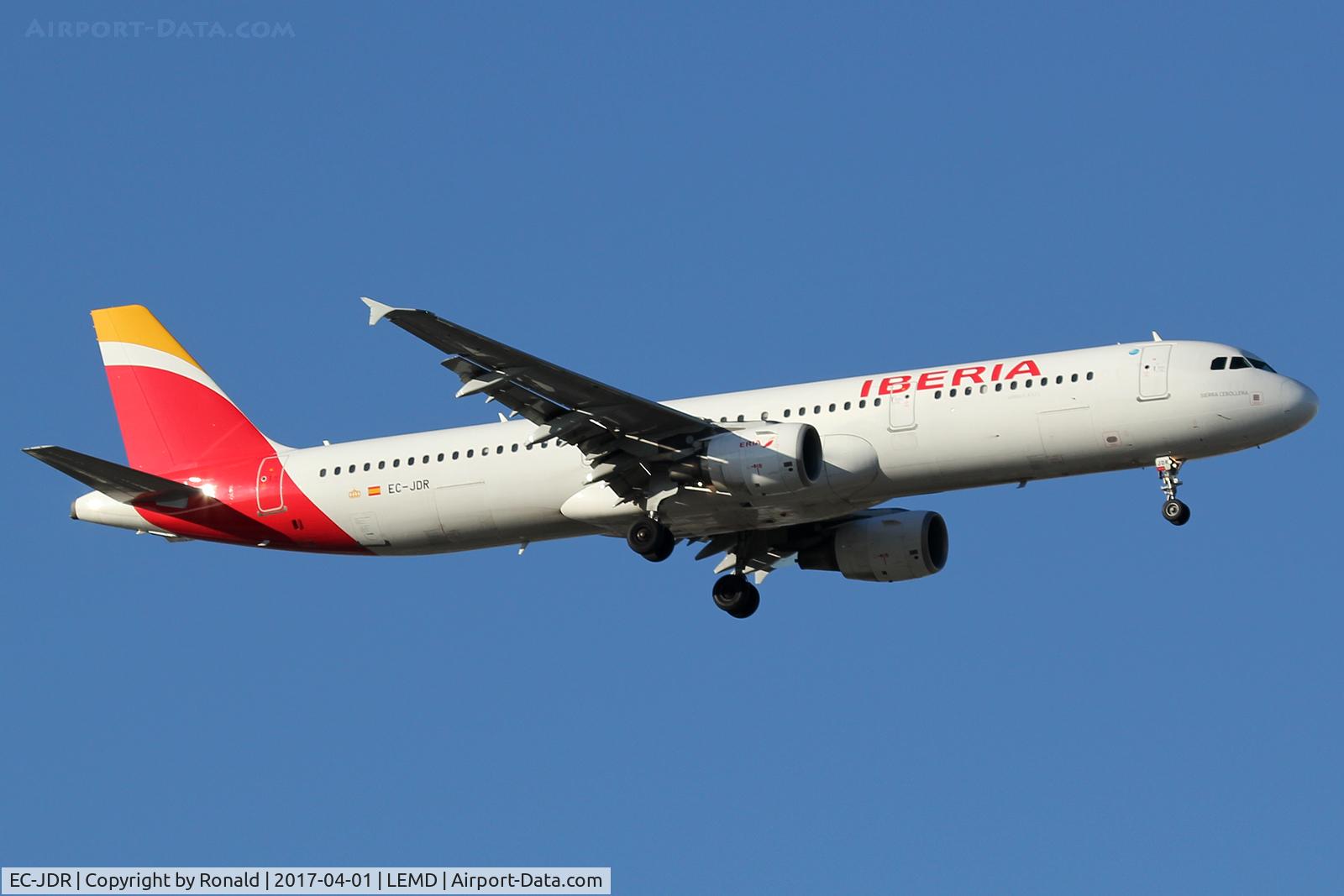 EC-JDR, 2005 Airbus A321-211 C/N 2488, at mad