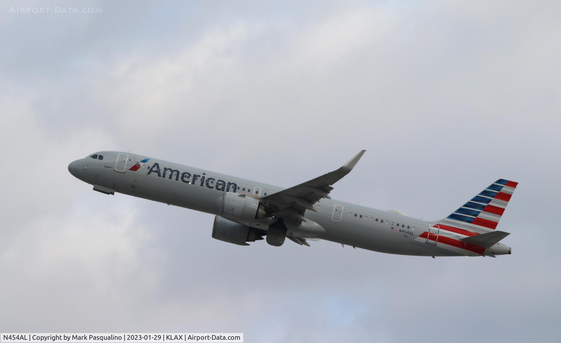 N454AL, 2022 Airbus A321-253NX C/N 10785, Airbus A231-253NX