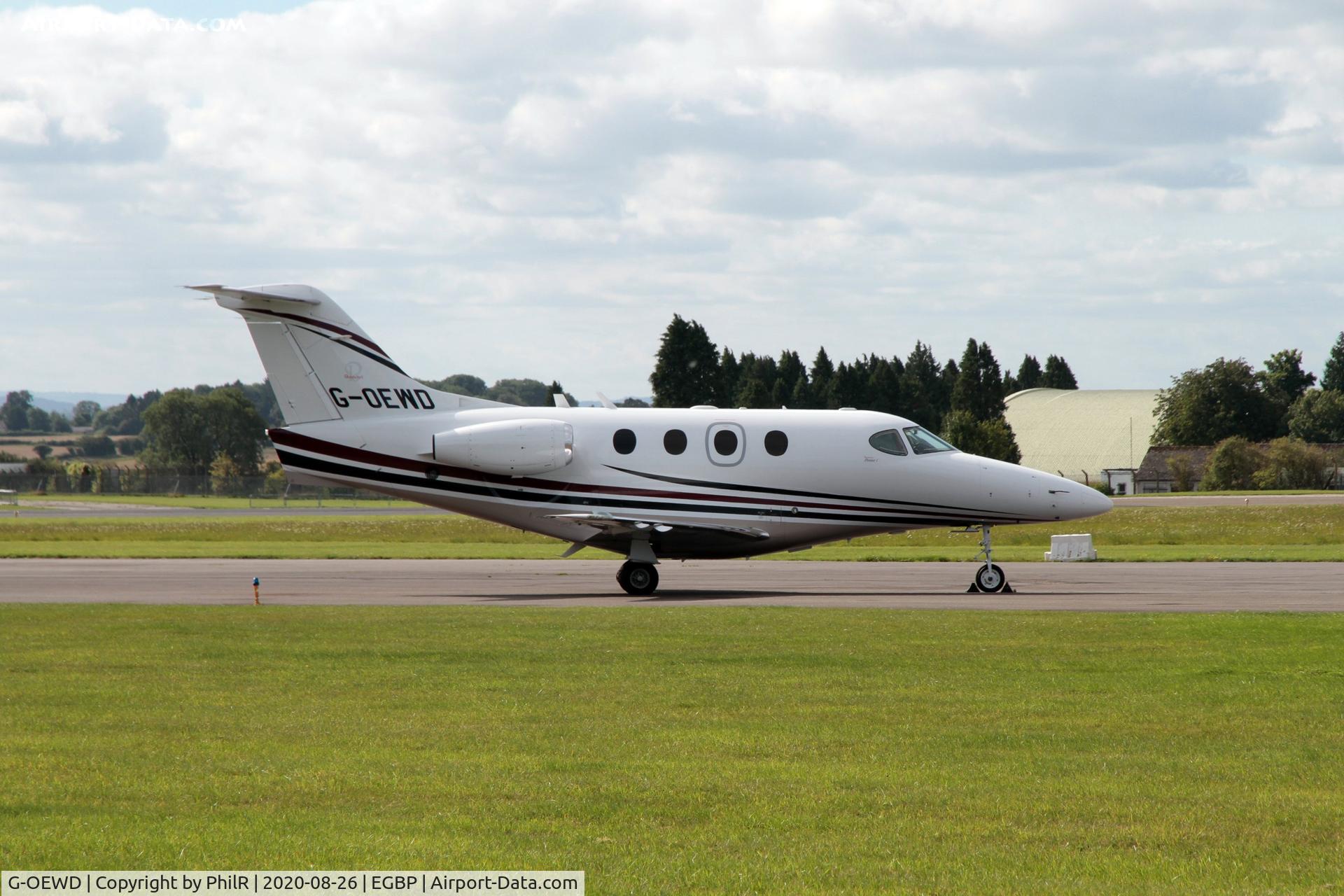 G-OEWD, 2005 Raytheon 390 Premier 1 C/N RB-126, G-OEWD 2005 Raytheon 390 Premier l Kemble