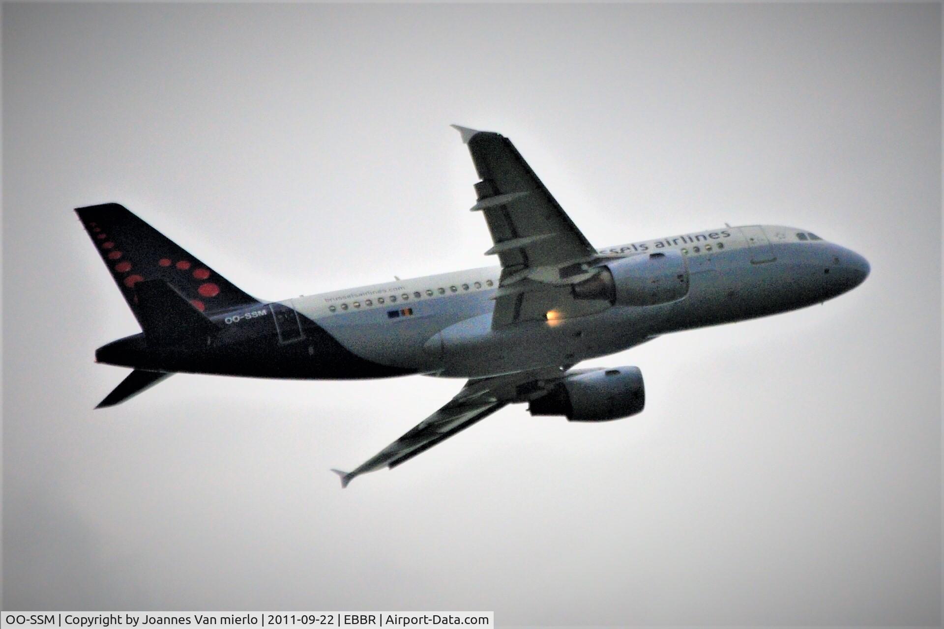 OO-SSM, 2000 Airbus A319-112 C/N 1388, T/O BRU 25R