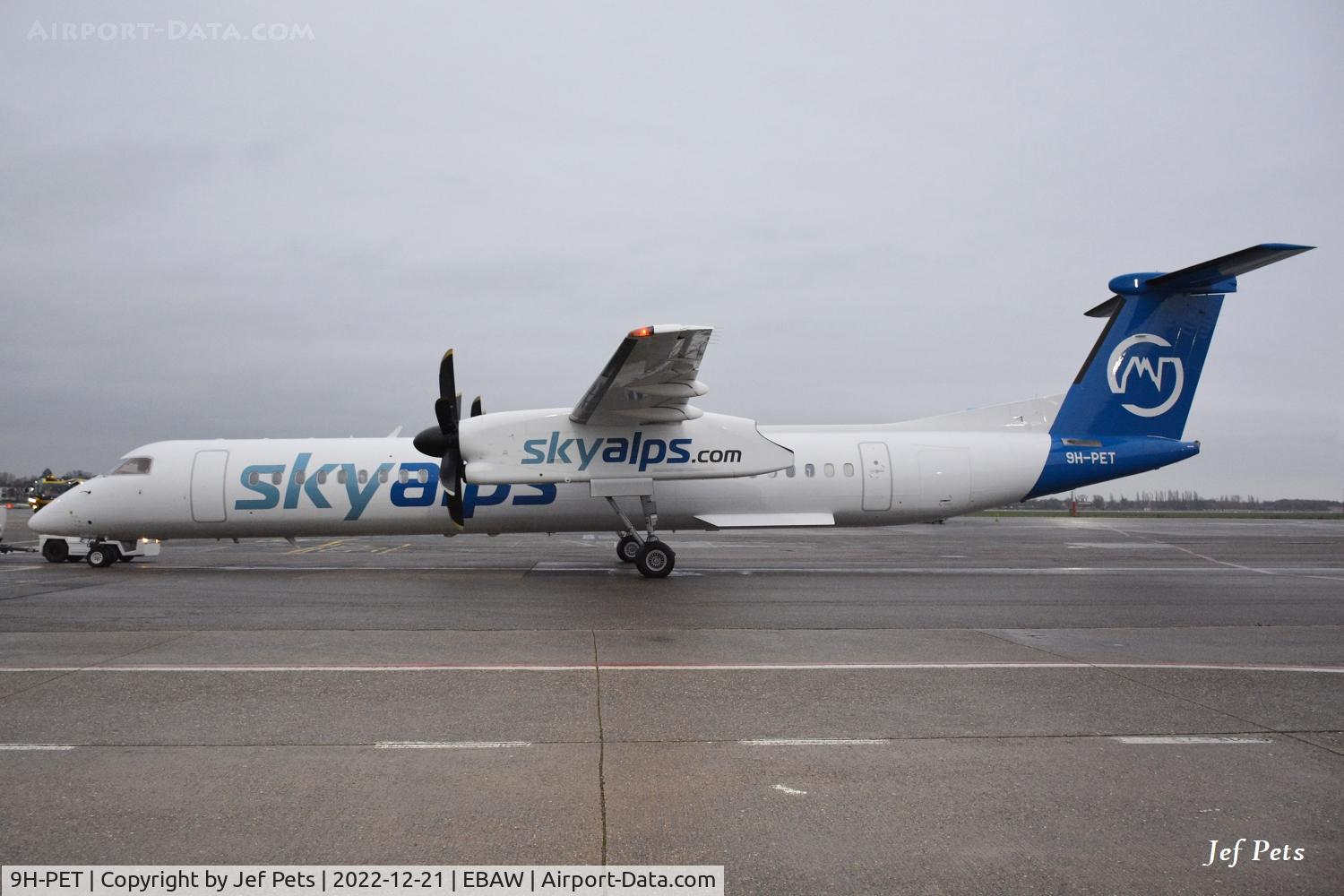 9H-PET, 2005 De Havilland Canada DHC-8-402Q Dash 8 C/N 4104, 9H-PET arriving from Bolzano at Antwerp Airport.