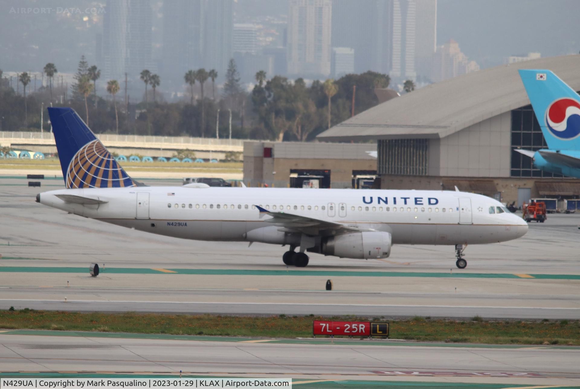 N429UA, 1995 Airbus A320-232 C/N 539, Airbus A320-232