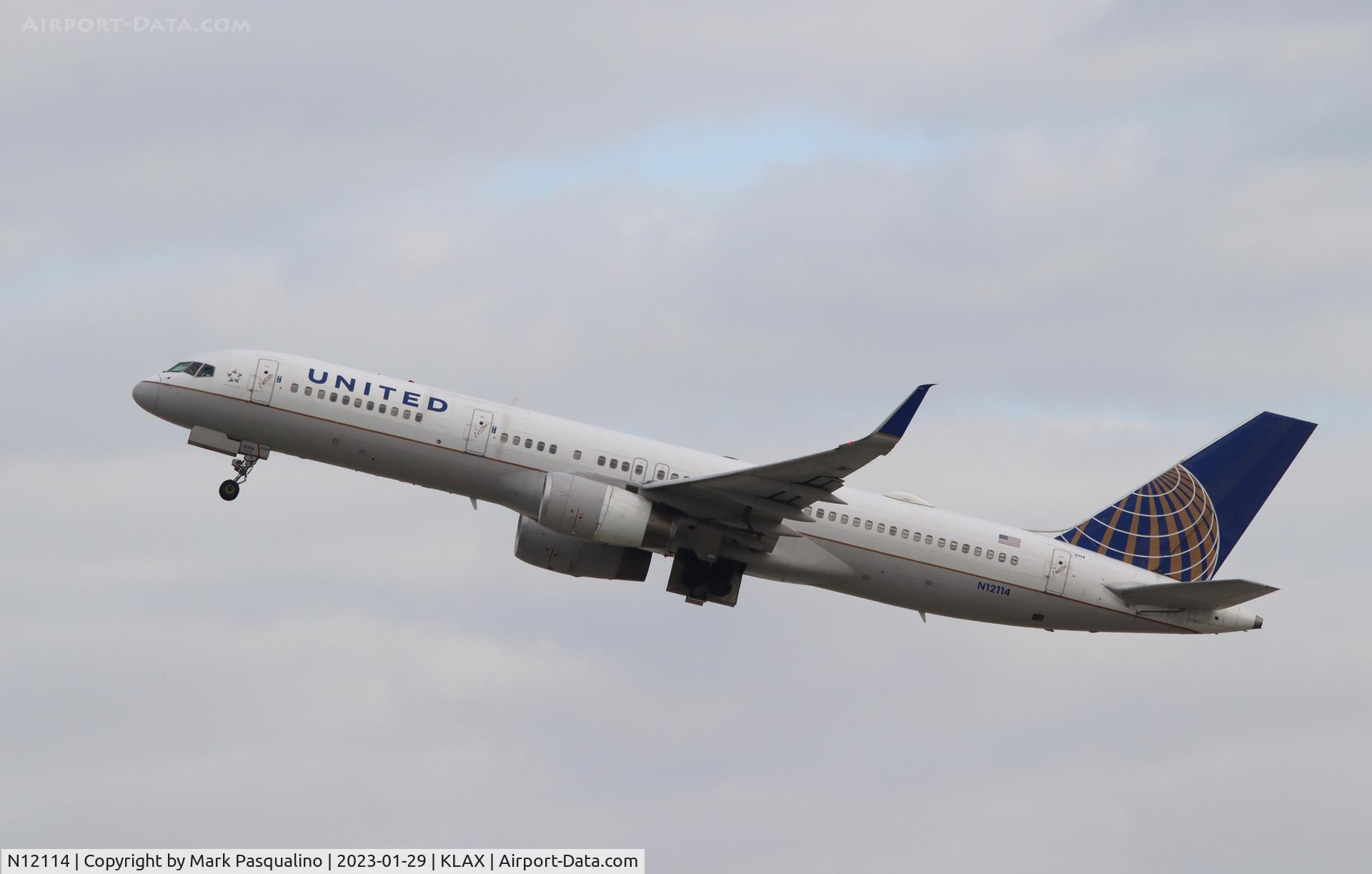 N12114, 1995 Boeing 757-224 C/N 27556, Boeing 757-224