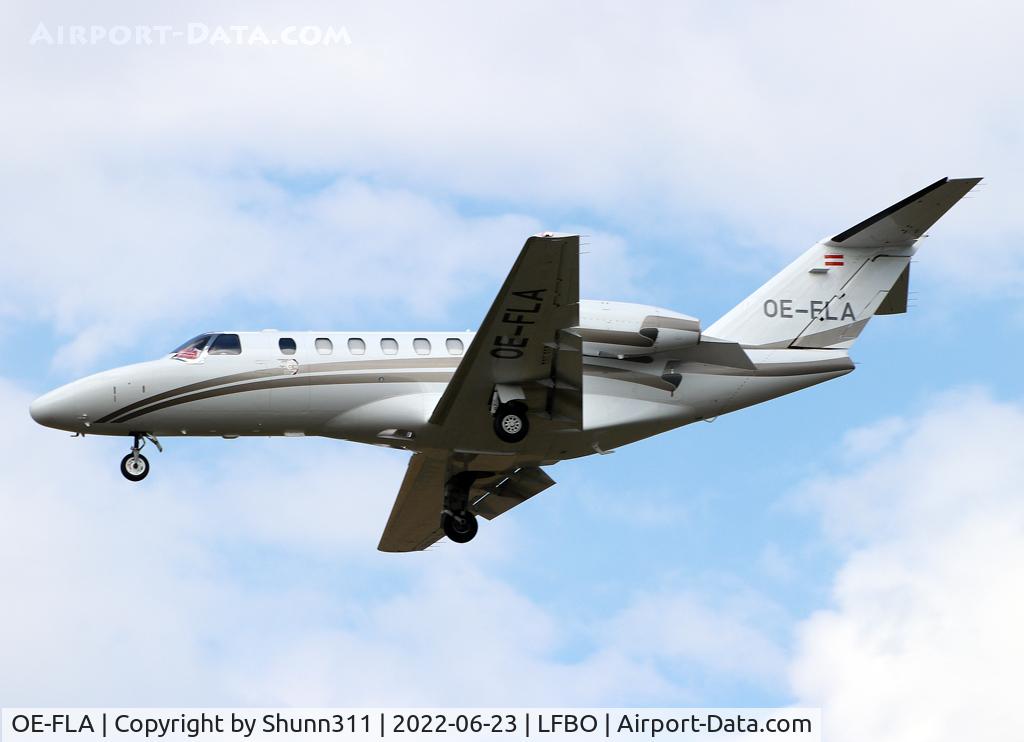 OE-FLA, Cessna 525A CitationJet CJ2+ C/N 525A-0365, Landing rwy 32L