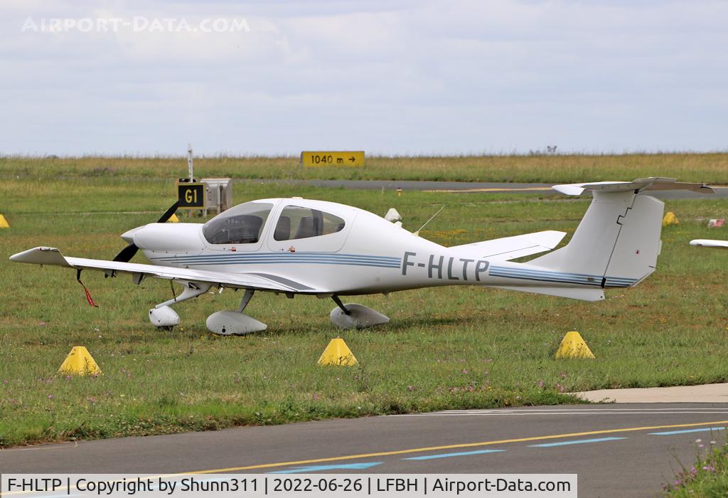 F-HLTP, 2005 Diamond DA-40 Diamond Star C/N 40.490, Parked in the grass...