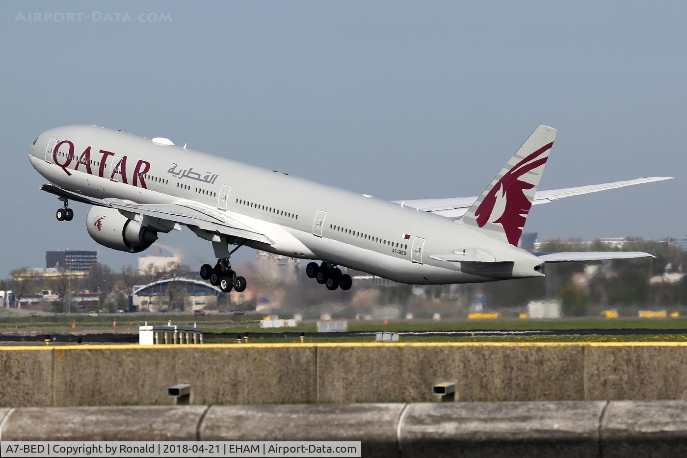 A7-BED, 2014 Boeing 777-3DZ/ER C/N 60330, at spl