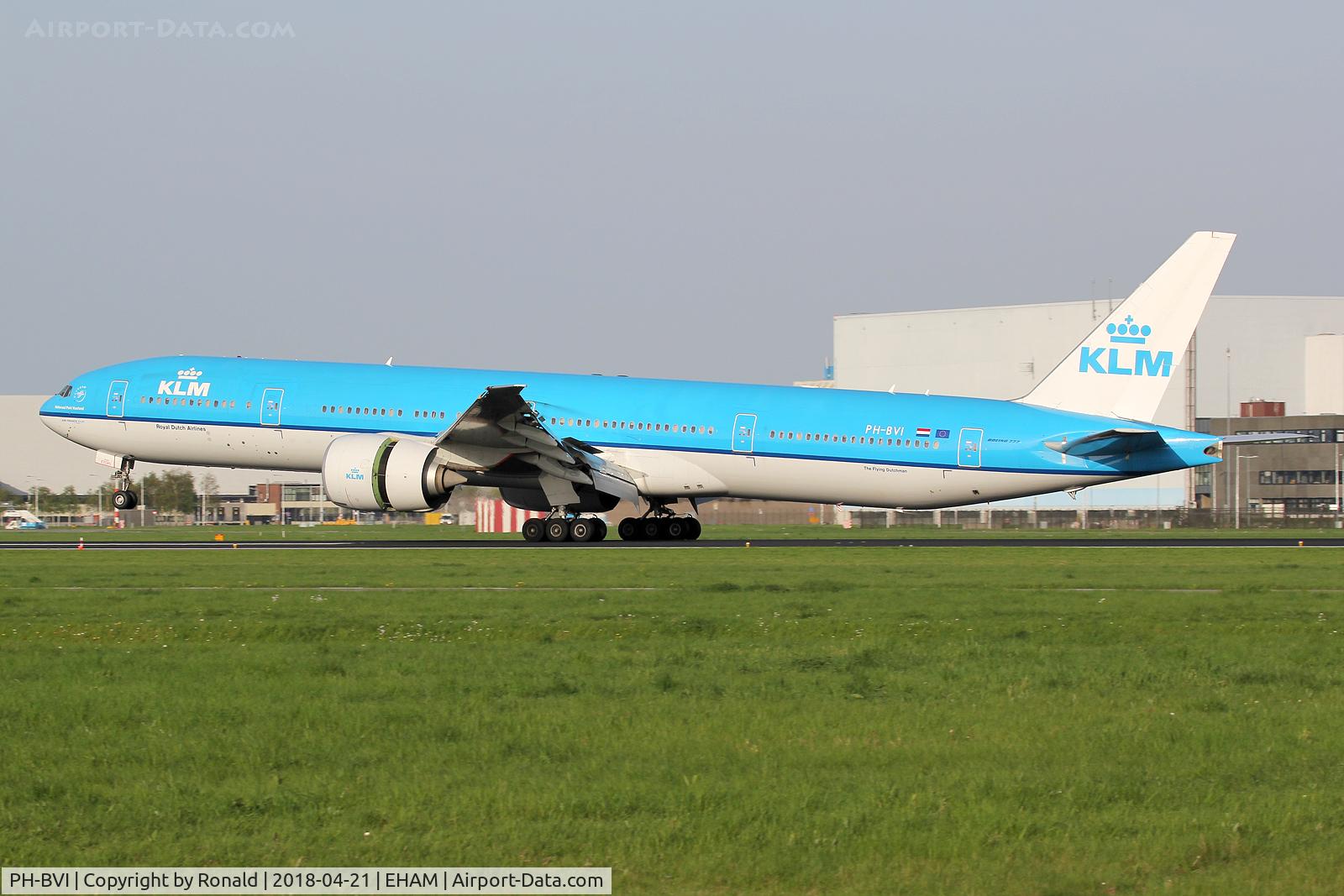 PH-BVI, 2012 Boeing 777-306/ER C/N 35947, at spl