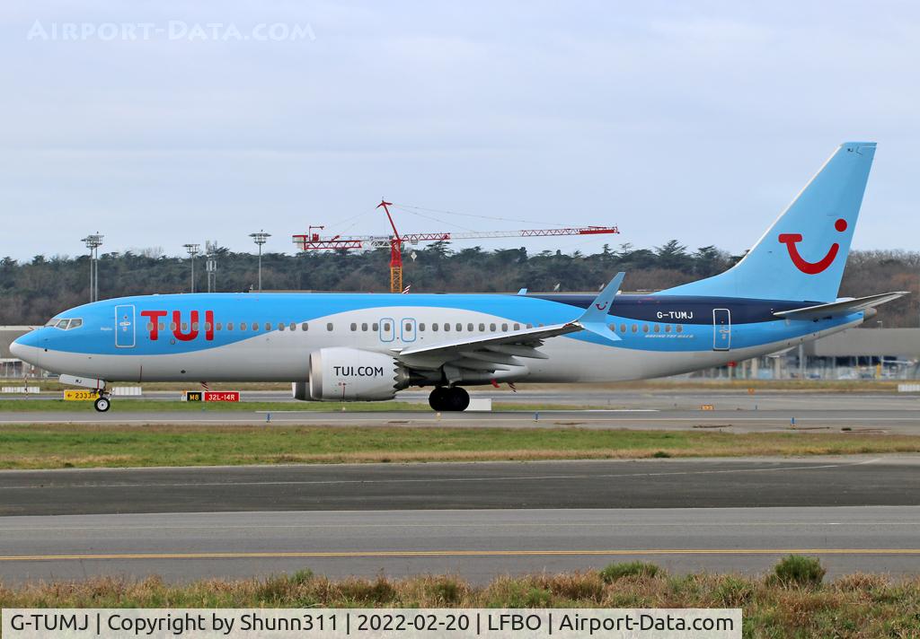 G-TUMJ, 2021 Boeing 737-8 MAX C/N 44604, Ready for take off from rwy 14L