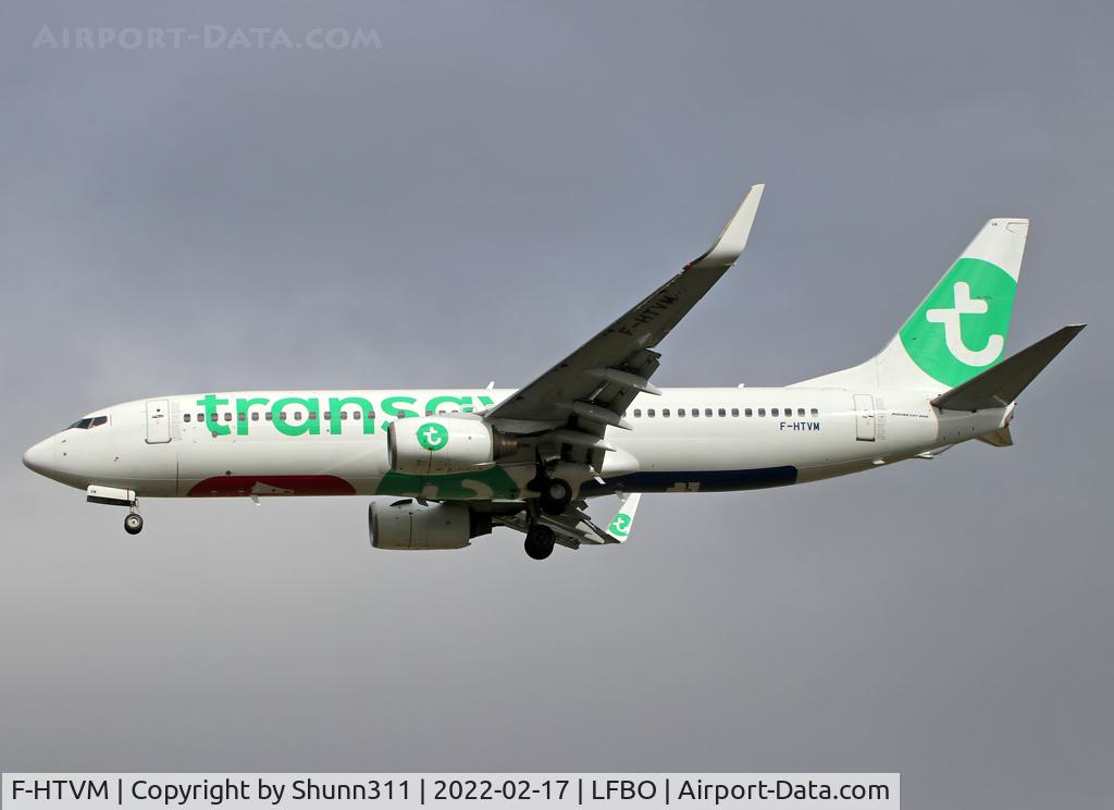 F-HTVM, 2008 Boeing 737-84P C/N 35285, Landing rwy 32L