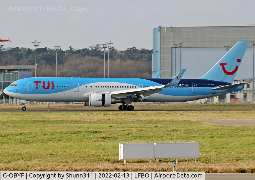 G-OBYF, 1998 Boeing 767-304 C/N 28208, Landing rwy 14R