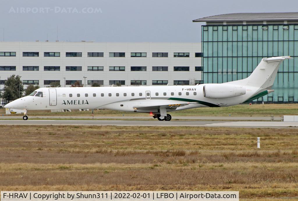 F-HRAV, 1999 Embraer ERJ-145LU (EMB-145LU) C/N 145147, Ready for take off from rwy 32R