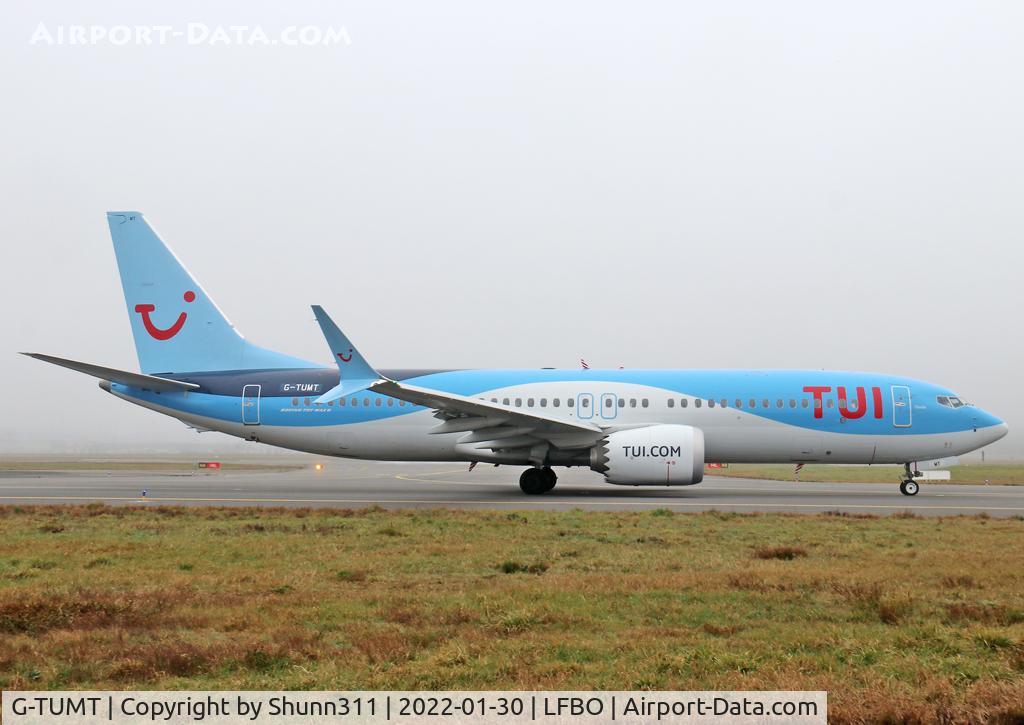 G-TUMT, 2018 Boeing 737-8 MAX C/N 44594, Taxiing holding point rwy 14L for departure...