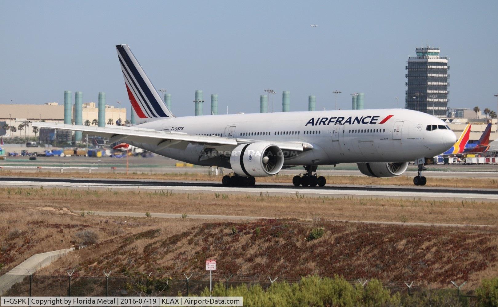 F-GSPK, 2000 Boeing 777-228/ER C/N 29010, Air France 772 zx