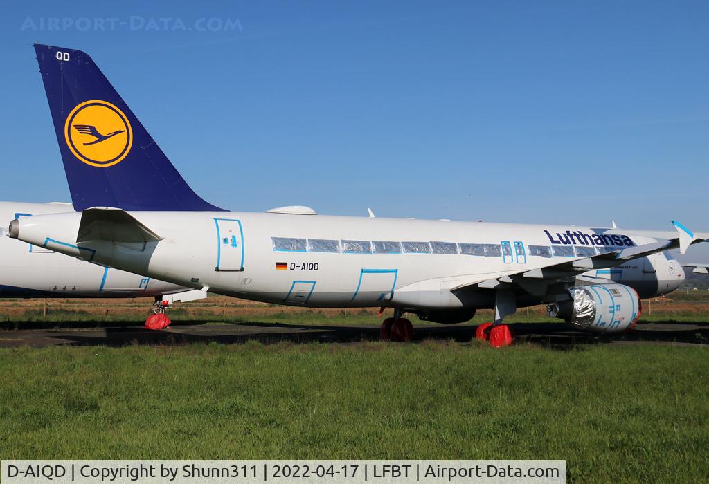 D-AIQD, 1991 Airbus A320-211 C/N 0202, Stored...