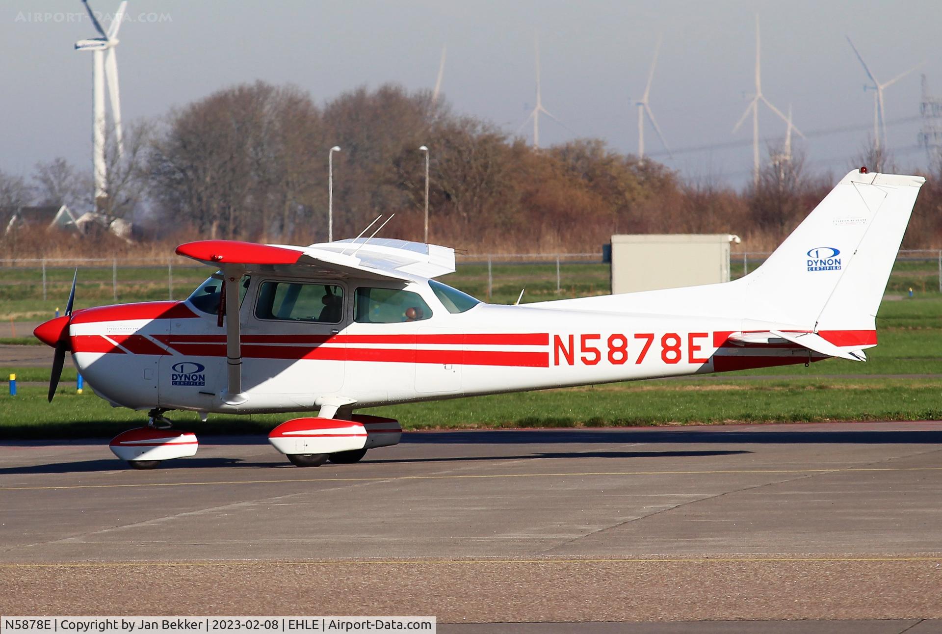 N5878E, 1978 Cessna 172N C/N 17271949, Lelystad Airport