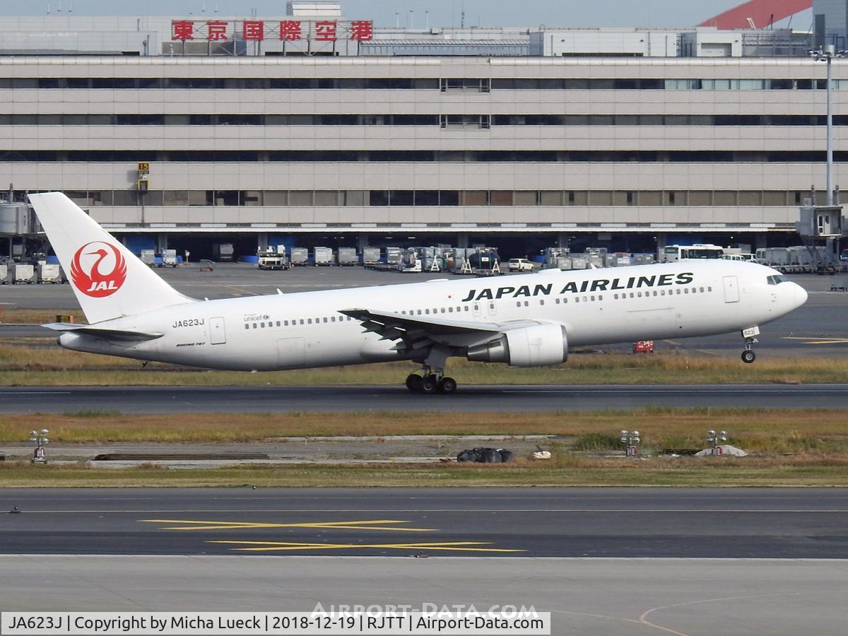 JA623J, 2009 Boeing 767-346/ER C/N 36131, At Haneda