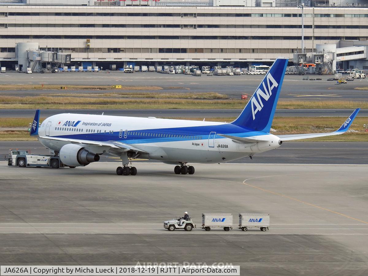 JA626A, 2011 Boeing 767-381/ER C/N 40897, At Haneda