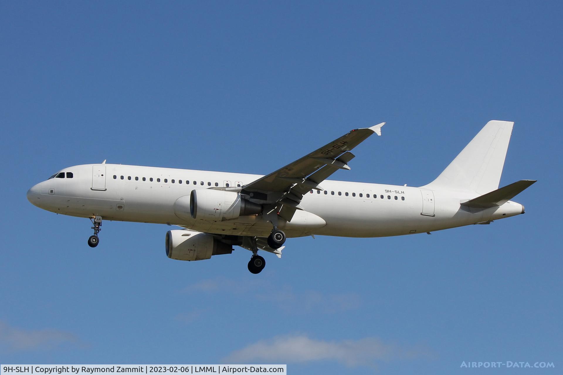9H-SLH, Airbus A320-200 C/N 3425, A320 9H-SLH Smartlynx Malta