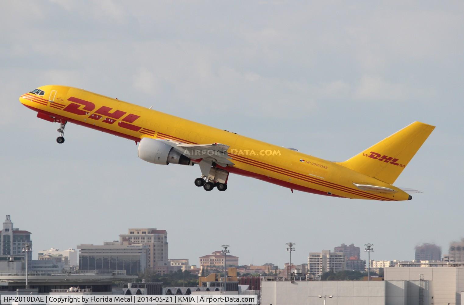 HP-2010DAE, 1999 Boeing 757-27A C/N 29610, DHL Panama 757-200F zx