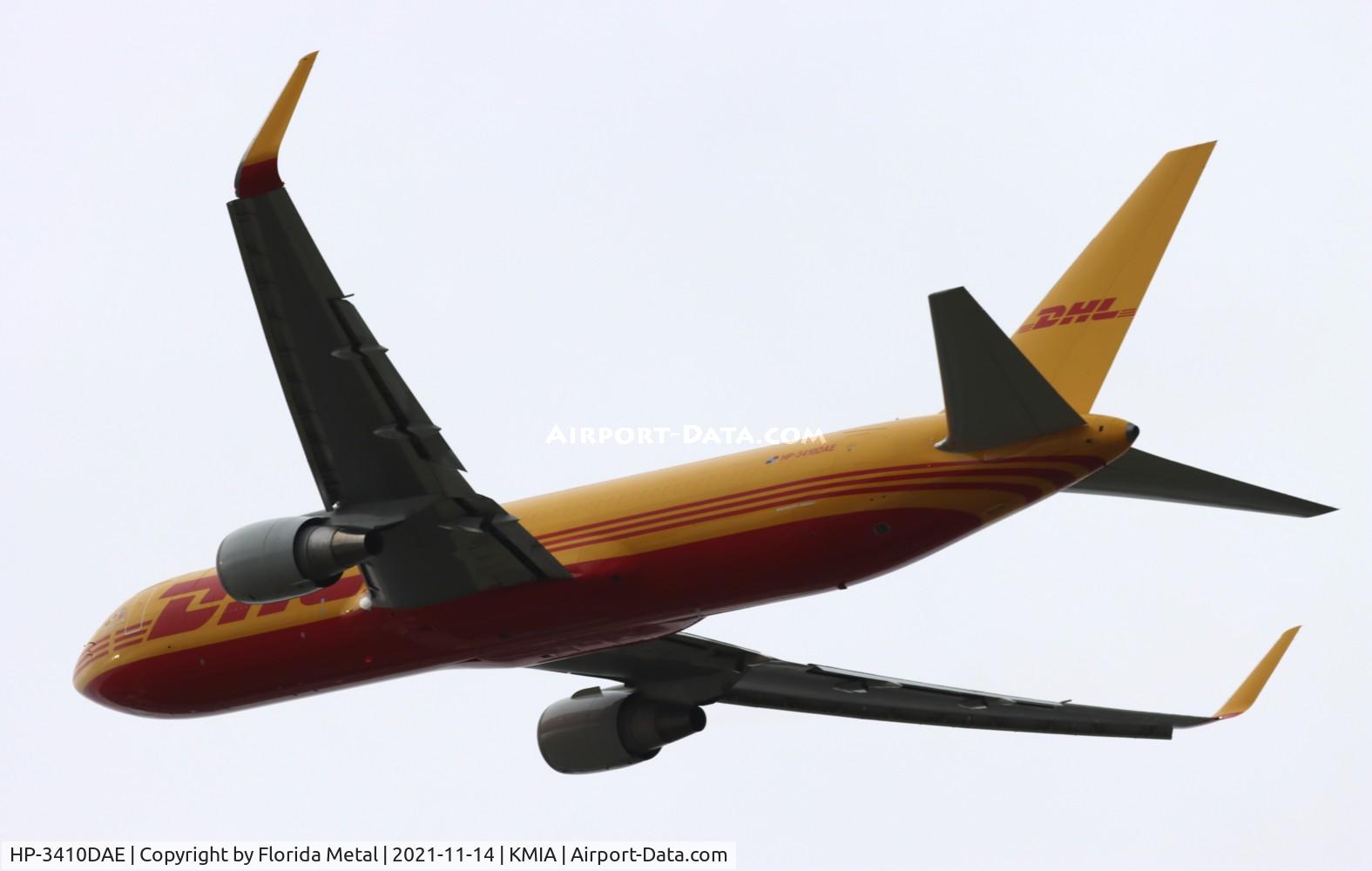 HP-3410DAE, 2003 Boeing 767-323 C/N 33083, DHL Panama 767-300F zx