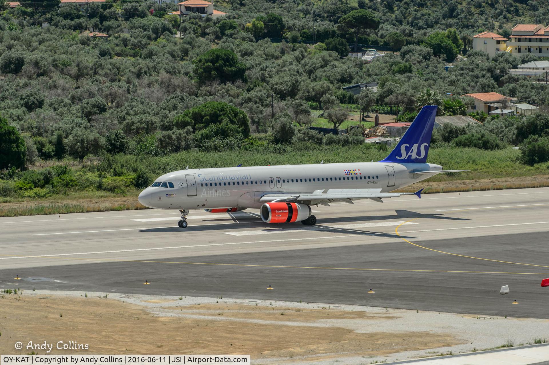 OY-KAT, 2007 Airbus A320-232 C/N 3192, Landing at Skiathos