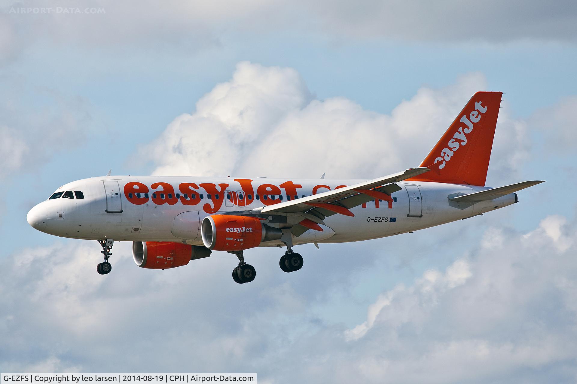G-EZFS, 2009 Airbus A319-111 C/N 4129, Copenhagen 19.8.2014