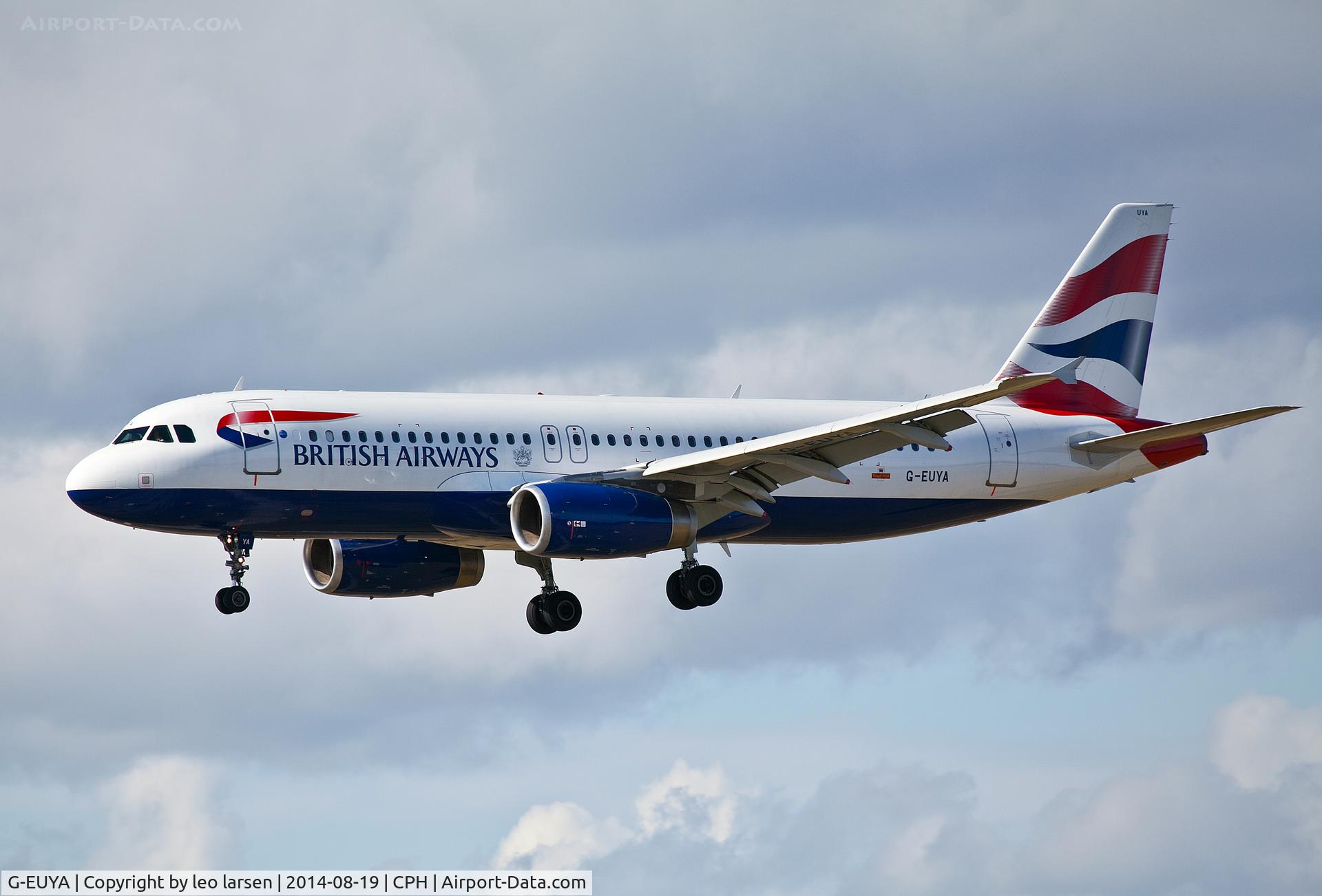 G-EUYA, 2008 Airbus A320-232 C/N 3697, Copenhagen 19.8.2014
