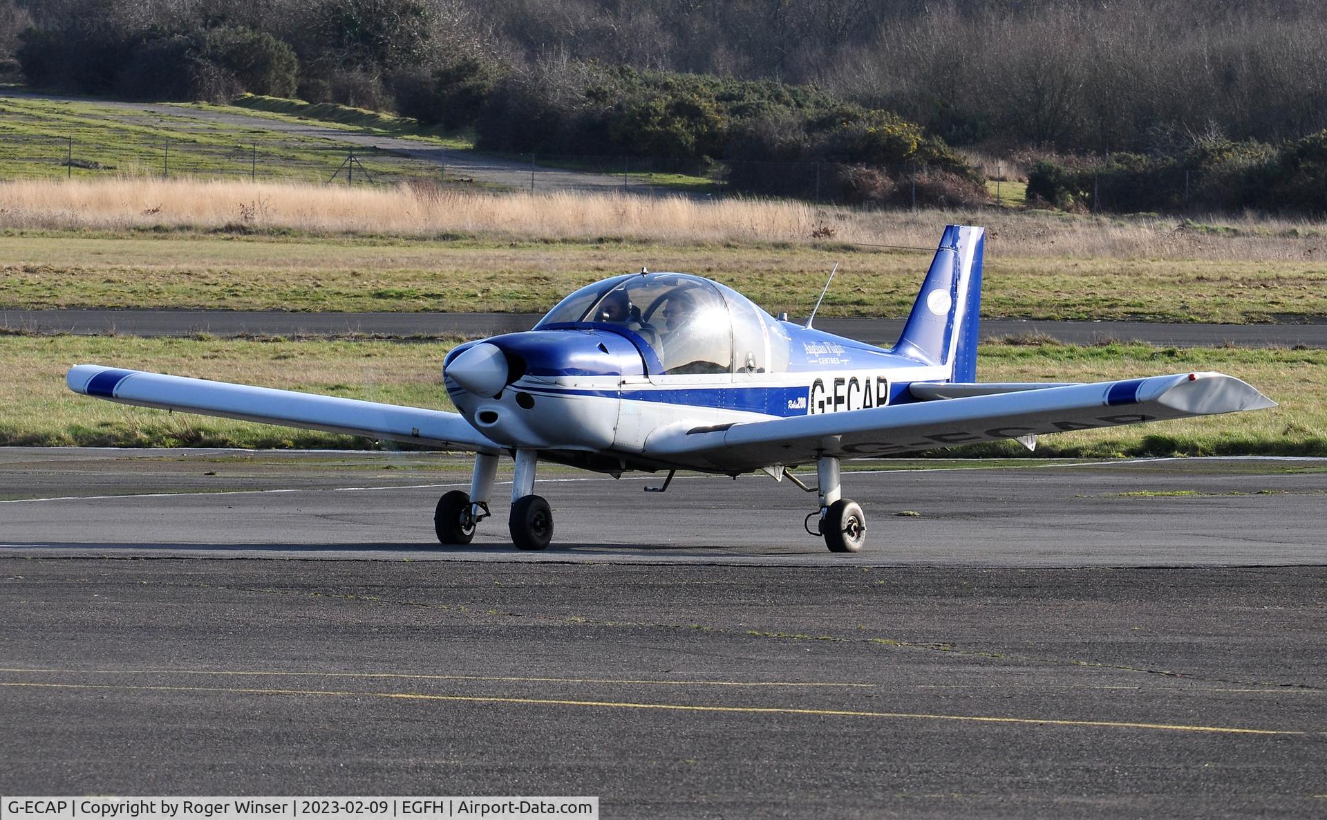 G-ECAP, 1999 Robin HR-200-120B C/N 334, Visiting Robin HR-200-120B aircraft operated by Anglian Flight Centres.