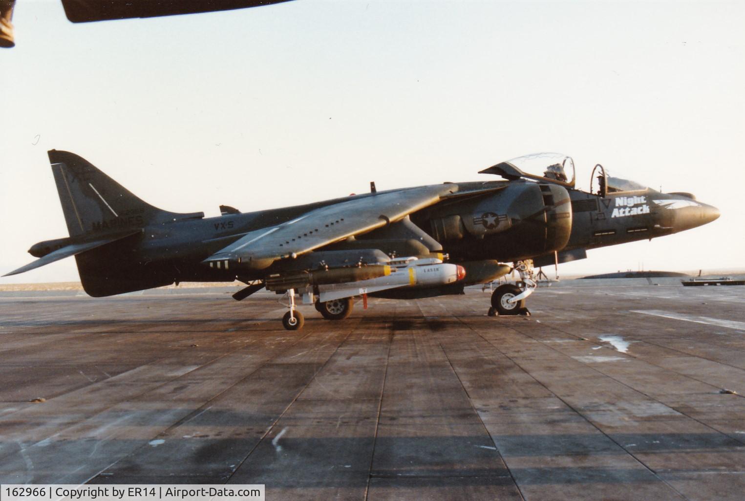 162966, 1987 McDonnell Douglas AV-8B Harrier II C/N 512093/087, 29 Palms CA, May 1988