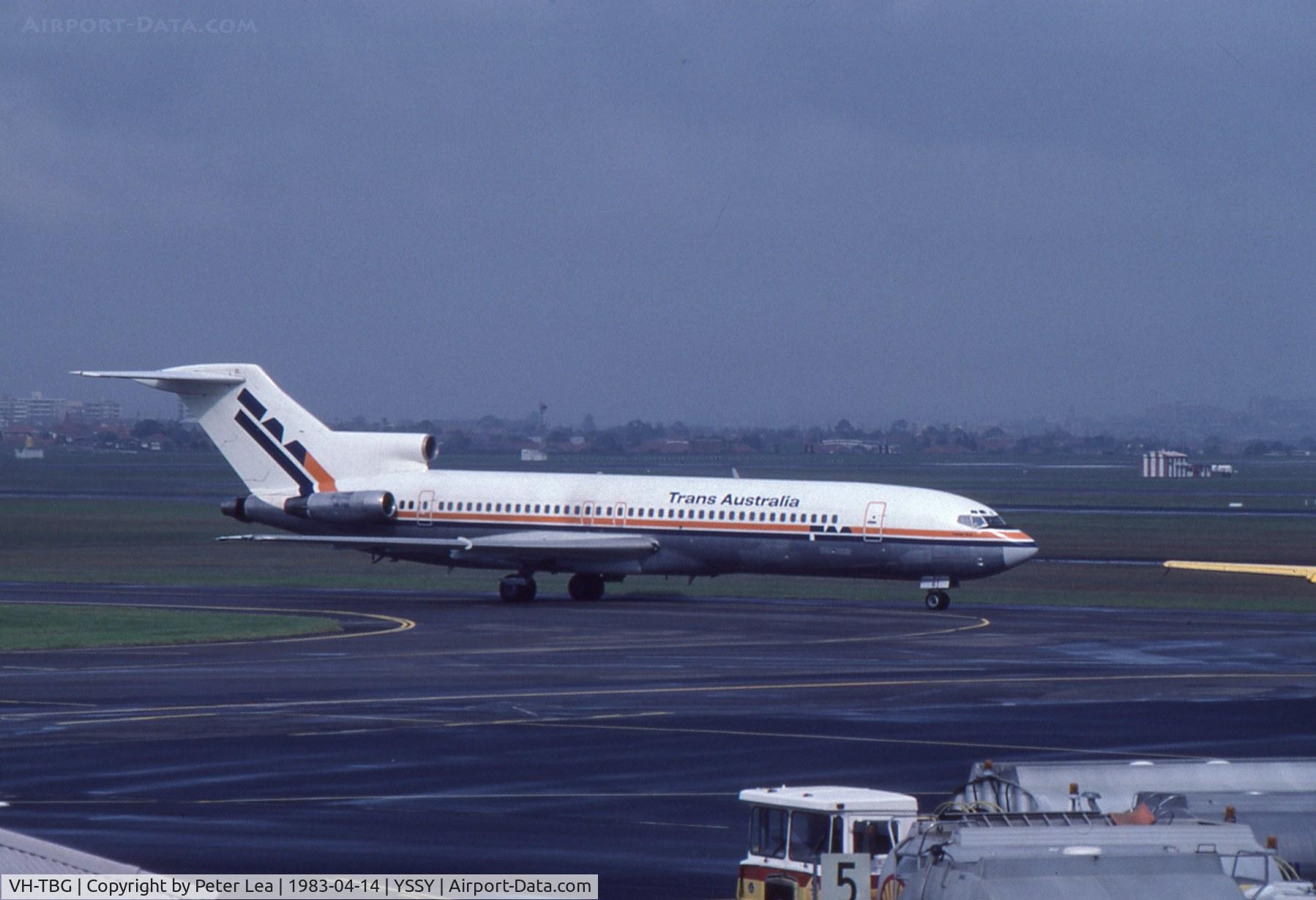 VH-TBG, 1972 Boeing 727-276 C/N 20552, Early 80's colours.
