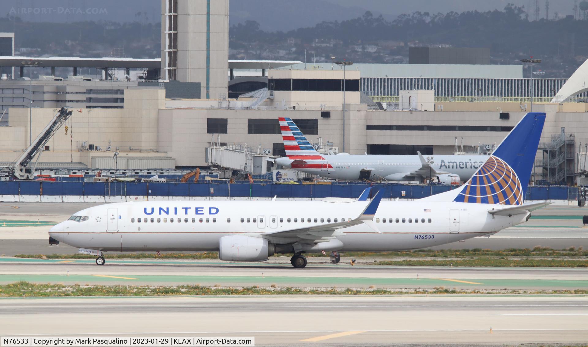 N76533, 2016 Boeing 737-824 C/N 62748, Boeing 737-824