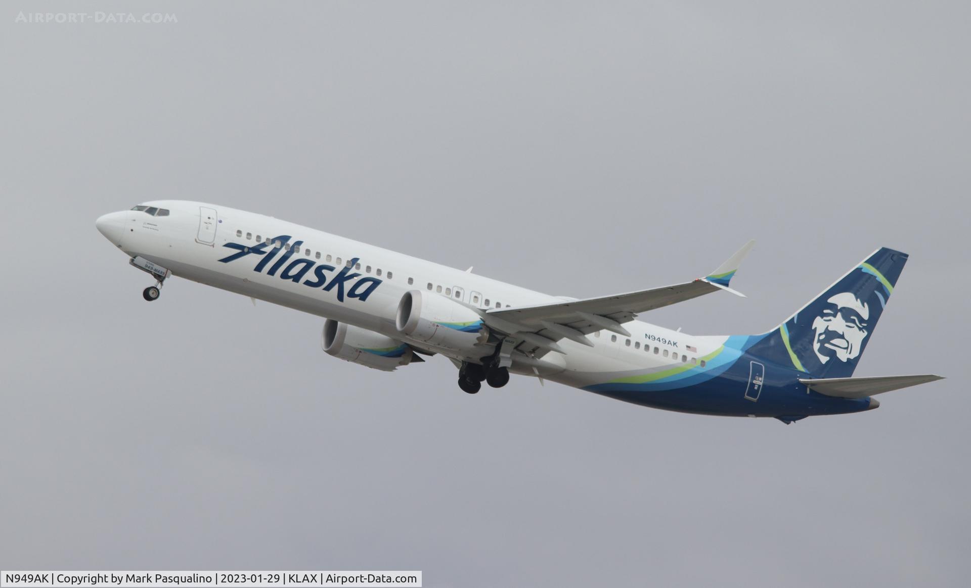 N949AK, 2022 Boeing 737-9 MAX C/N 43356, Boeing 737-9 MAX