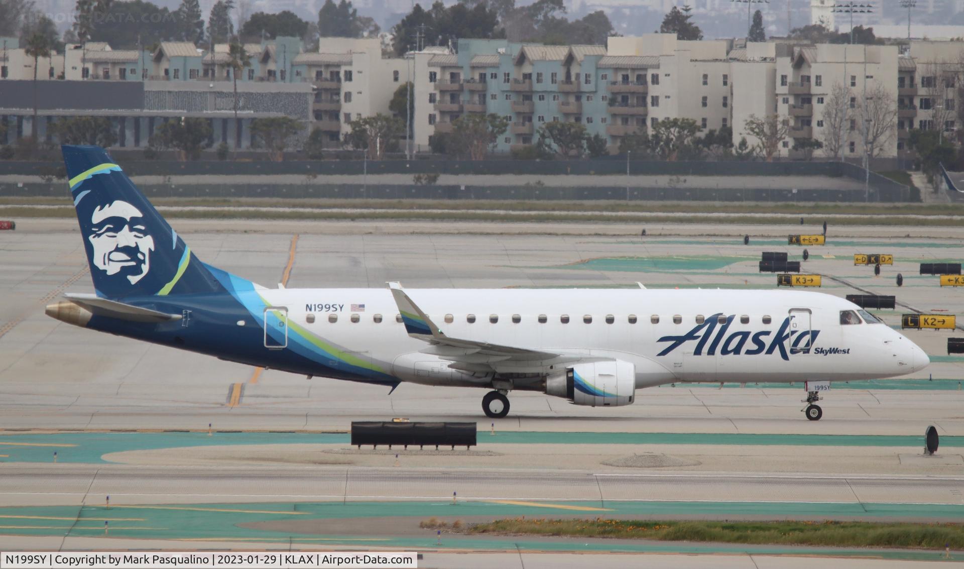 N199SY, 2018 Embraer 175LR (ERJ-170-200LR) C/N 17000730, ERJ-170-200LR