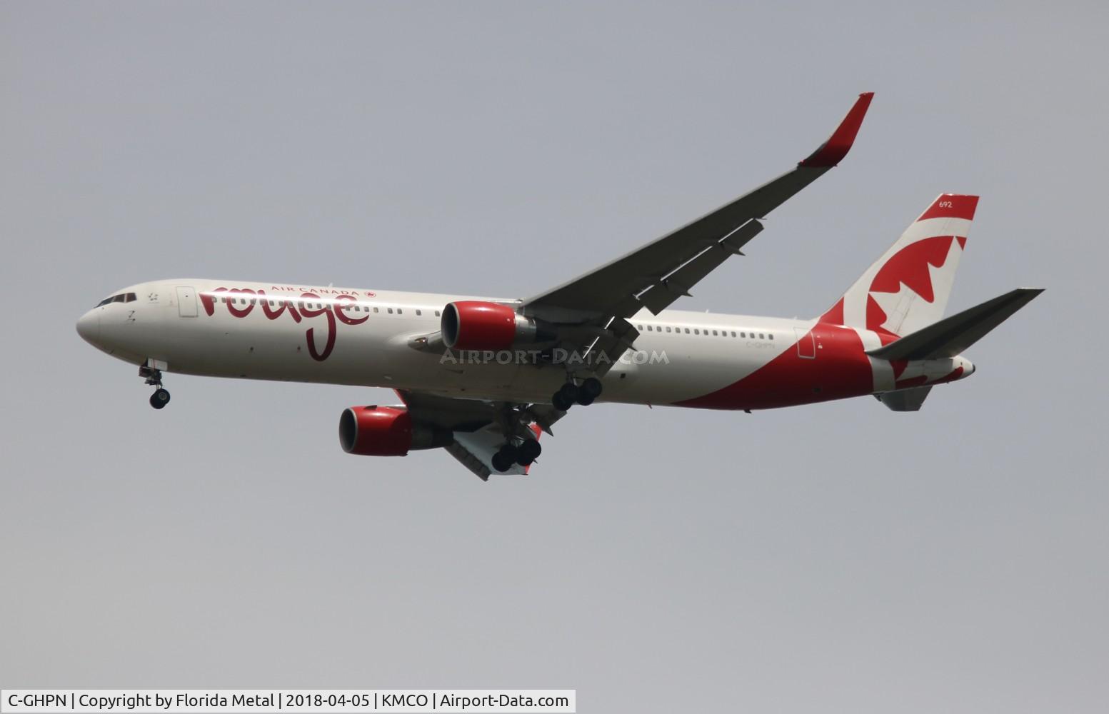 C-GHPN, 2003 Boeing 767-33A/ER C/N 33424, Rouge 767-300 zx