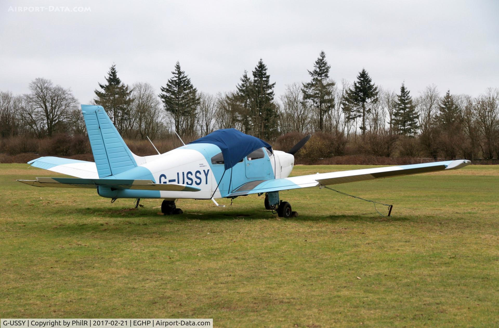 G-USSY, 1982 Piper PA-28-181 Cherokee Archer II C/N 28-8290011, G-USSY 1982 Piper PA-28 Cherokee Archer ll Popham