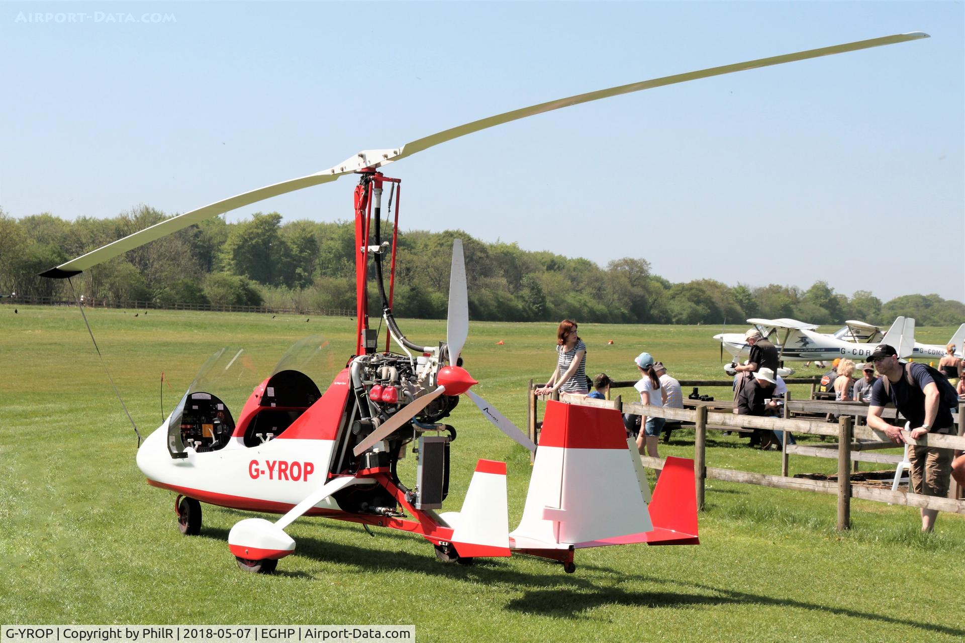 G-YROP, 2009 Magni Gyro M-16C Tandem Trainer C/N 16-09-5344, G-YROP 2009 Magni M16C Popham