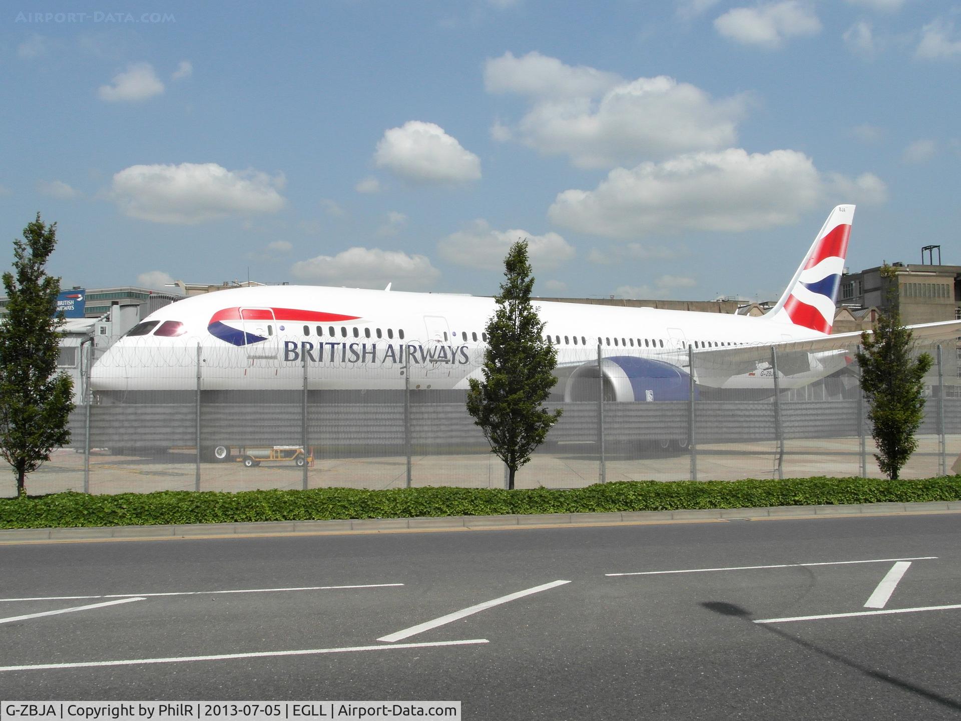 G-ZBJA, 2013 Boeing 787-8 Dreamliner C/N 38609, G-ZBJA 2013 B787-800 on delivery day to LHR, first of type for BA.