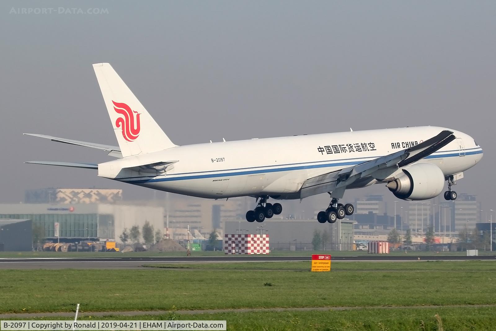 B-2097, 2014 Boeing 777-FFT C/N 44680, at spl
